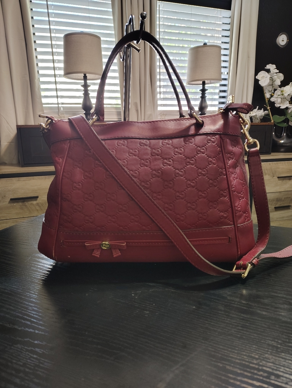 Gucci Bags - Picture 2 of 15